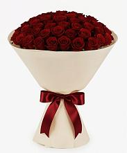 Букет 101 Бордовая роза Блэк Бакарра в Тынде
