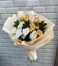 Букет цветов из:  Розы и Хризантемы в Тынде