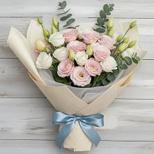 Букет цветов из:  Лизиантусы #REPLACE_PRED# Тынде