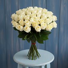 Букет 51 Белая роза Эдлесс Лав в Тынде