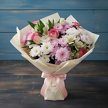 Букет цветов из:  Хризантемы, Альстромерии и Розы в Тынде