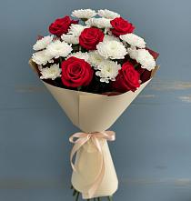 Букет цветов из:  Розы и Хризантемы в Тынде