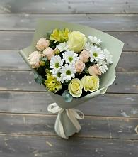 Букет цветов из:  Альстромерии, Розы и Хризантемы в Тынде
