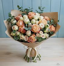 Букет цветов из:  Альстромерии и Розы в Тынде